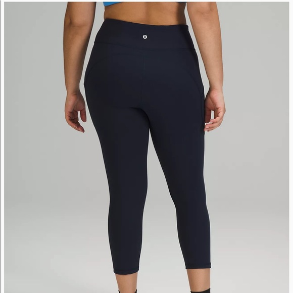 Lululemon Crop - Picture 11 of 11